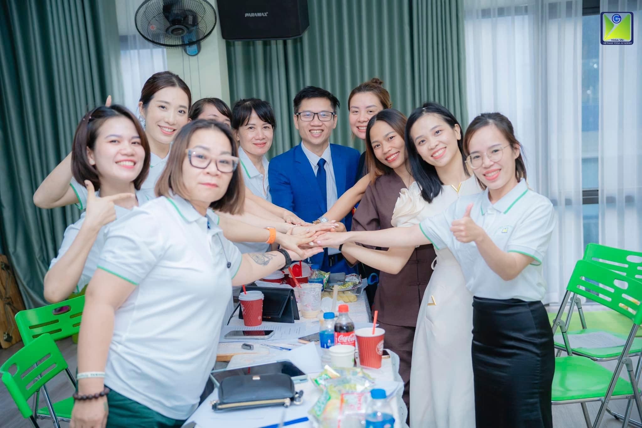 Học viện yoga việt nam  nơi tinh hoa hội tụ